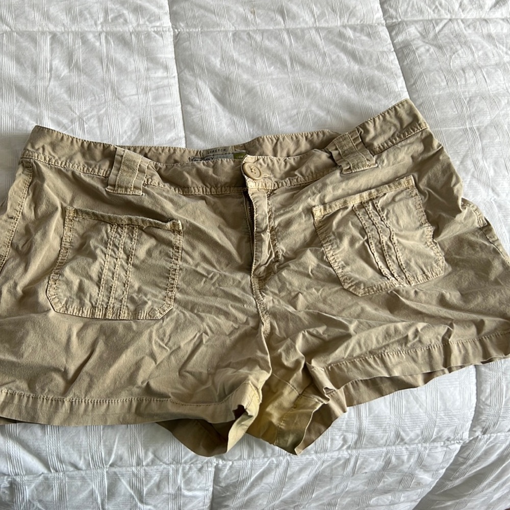 Old Navy shorts